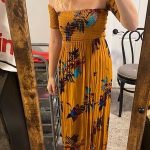 Maxi dress